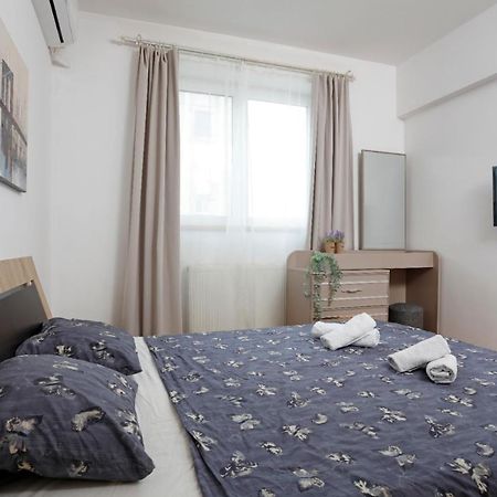 Rico'S 3 Bedroom City Center Apartment Bükreş Dış mekan fotoğraf
