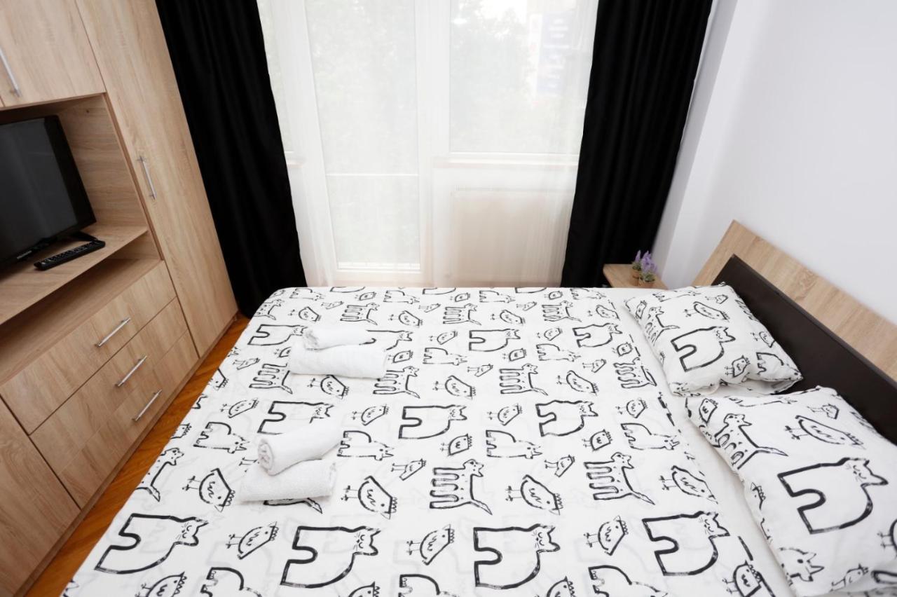 Rico'S 3 Bedroom City Center Apartment Bükreş Dış mekan fotoğraf